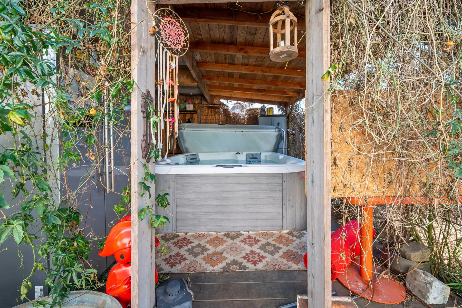 Uniek perceel met 2 volwaardige woningen foto 12