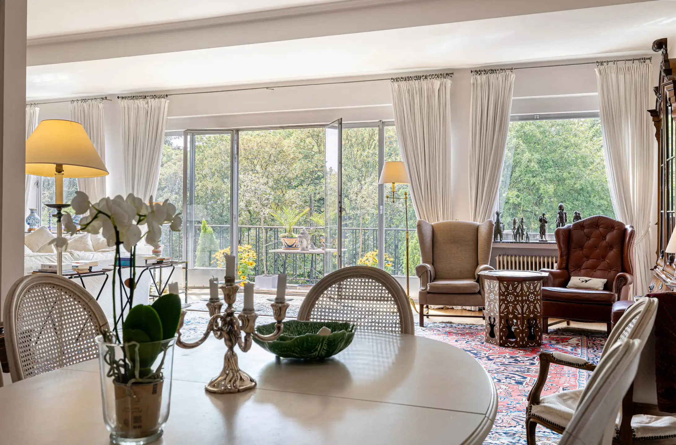 Ruim luxeappartement met uitzicht op Ter Kamerenbos foto 28