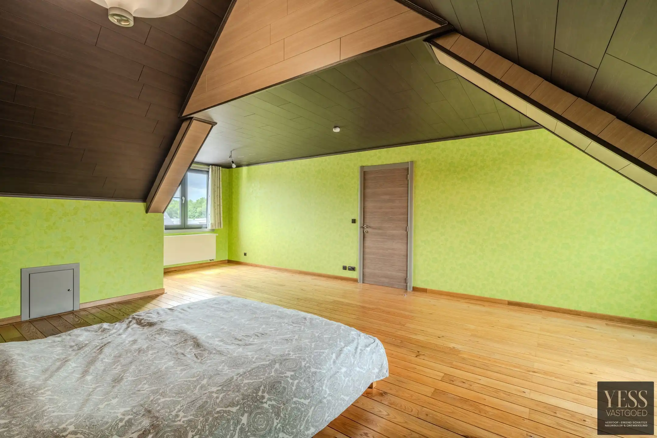 Uniek penthouse + magazijn/atelier en ruim terras Oudenburg! foto 17