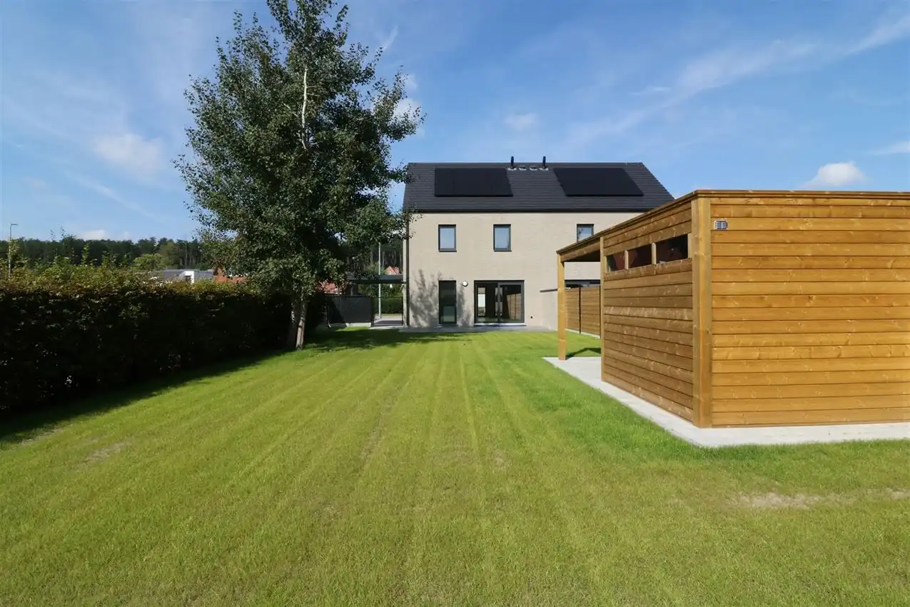 Niewbouwwoning met 3 slpk, tuin, gunstige ligging foto 33