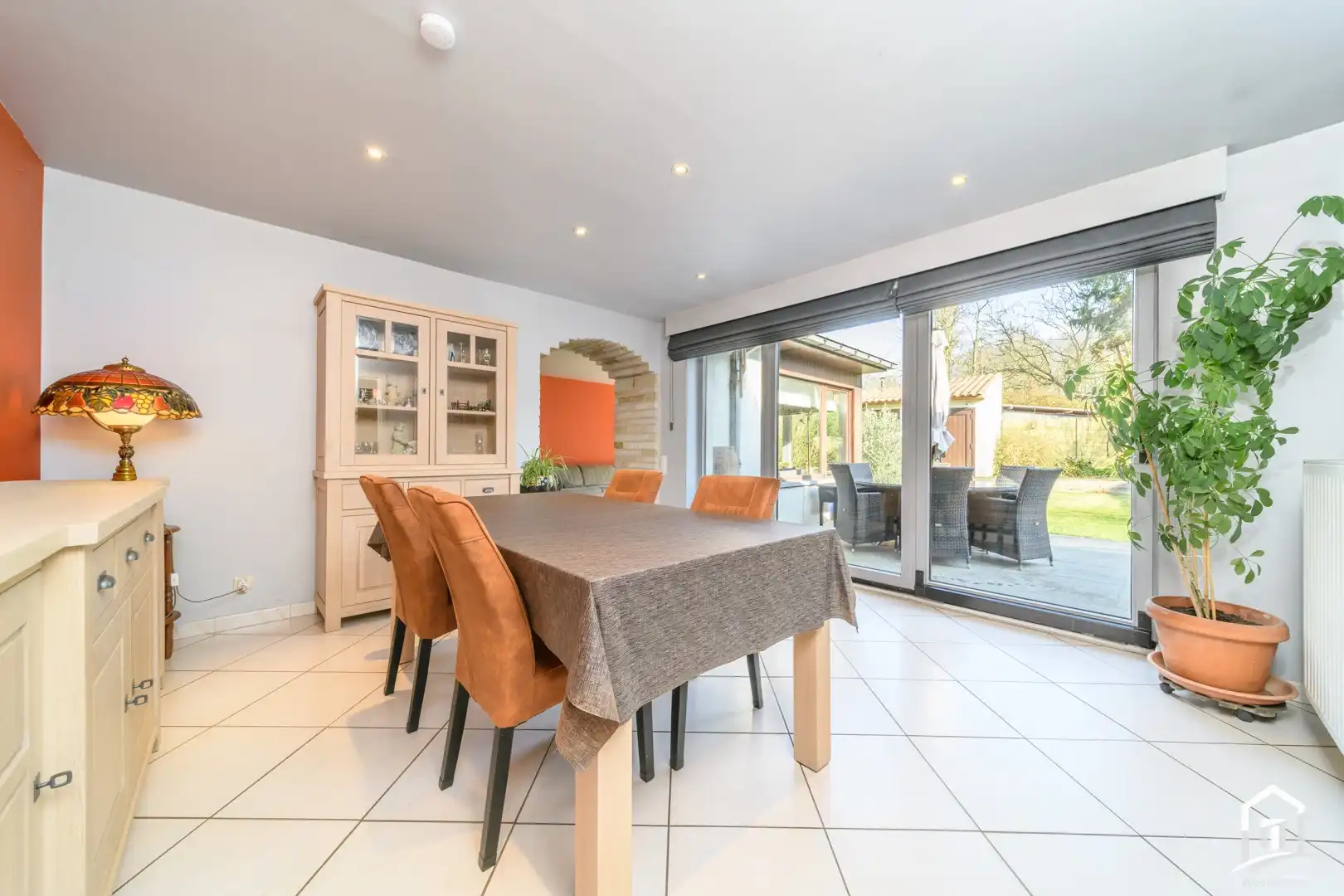 Zeer ruime en charmante gezinswoning te Aspelare foto 9