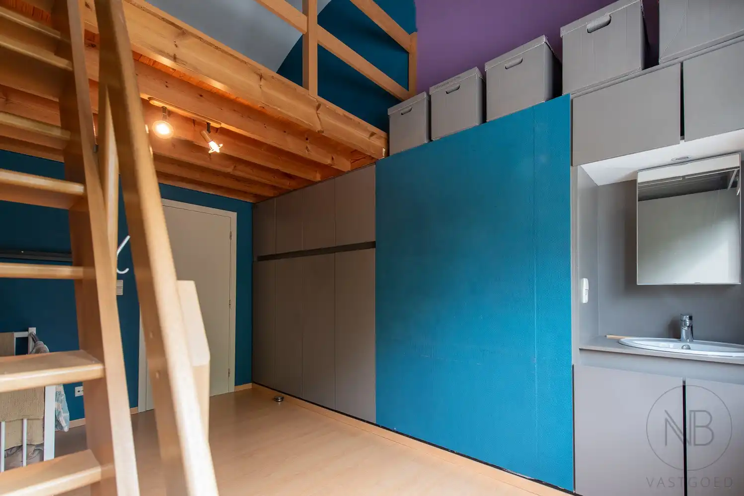 Moderne villa  met zwembad op toplocatie in Genk - instapklaar en future-proof foto 27