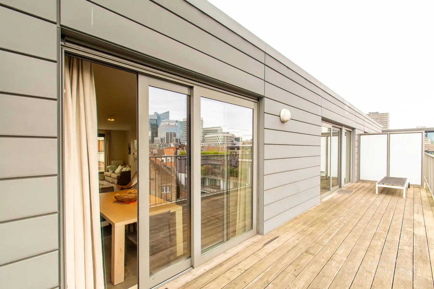 Mooi gemeubeld 2-kamer app. met prachtige TERRASSEN foto 11