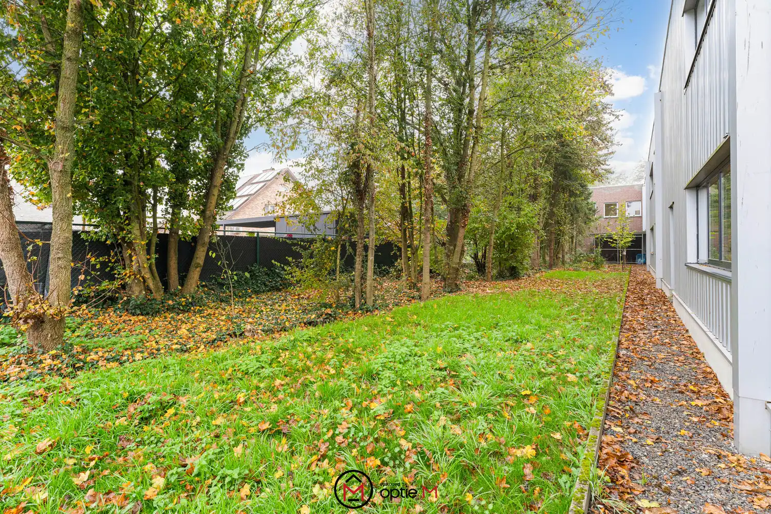 Industriepand te koop in Dilsen-Stokkem (Rotem) – ruime ateliers, kantoren en uitstekende bereikbaarheid foto 33