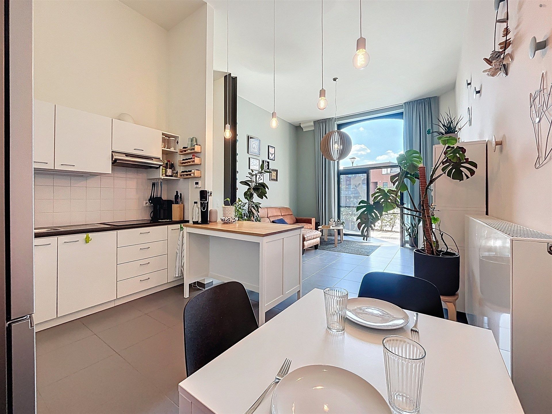 Gezellig 1-SLK Appartement in Hartje Sint-Niklaas foto {{pictureIndex}}