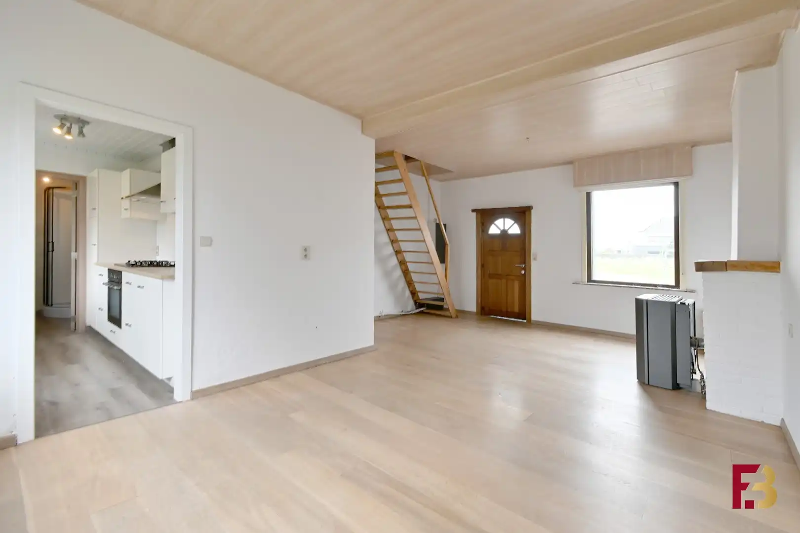 Gezellige half open bebouwing nabij het centrum van Merelbeke foto 4