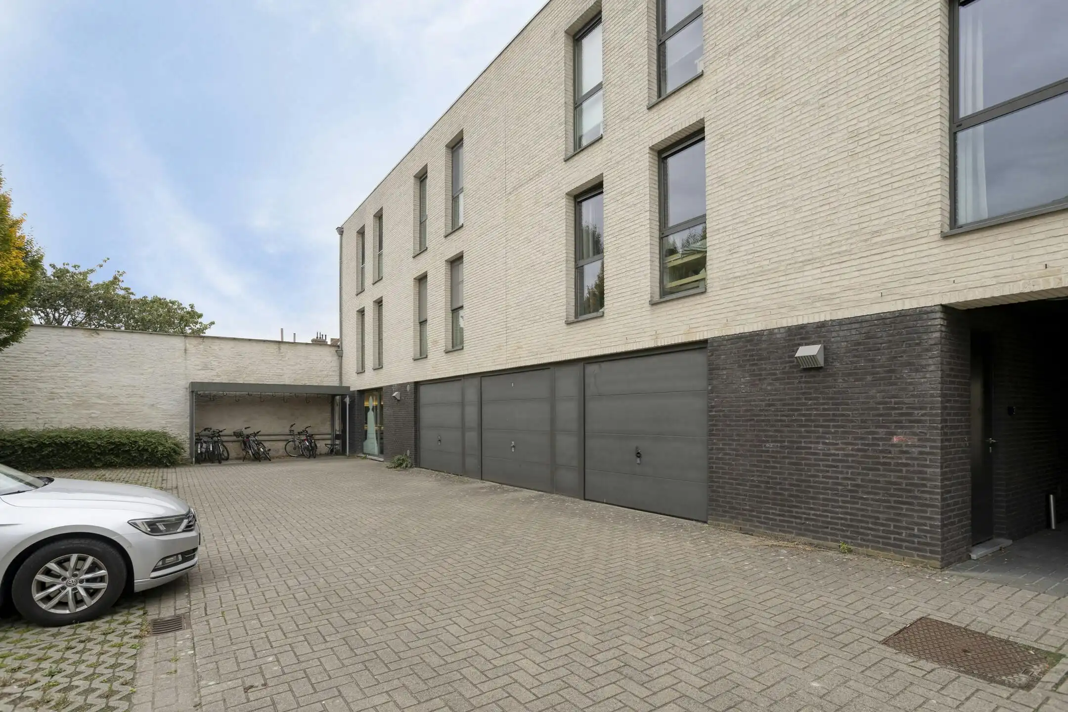 Appartement te koop met 2 slaapkamers te Sint-Andries foto 14