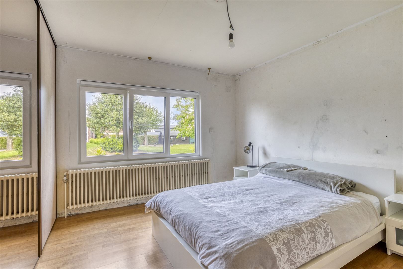 TE KOOP: Deels gerenoveerde woning te Zonhoven!  foto 9
