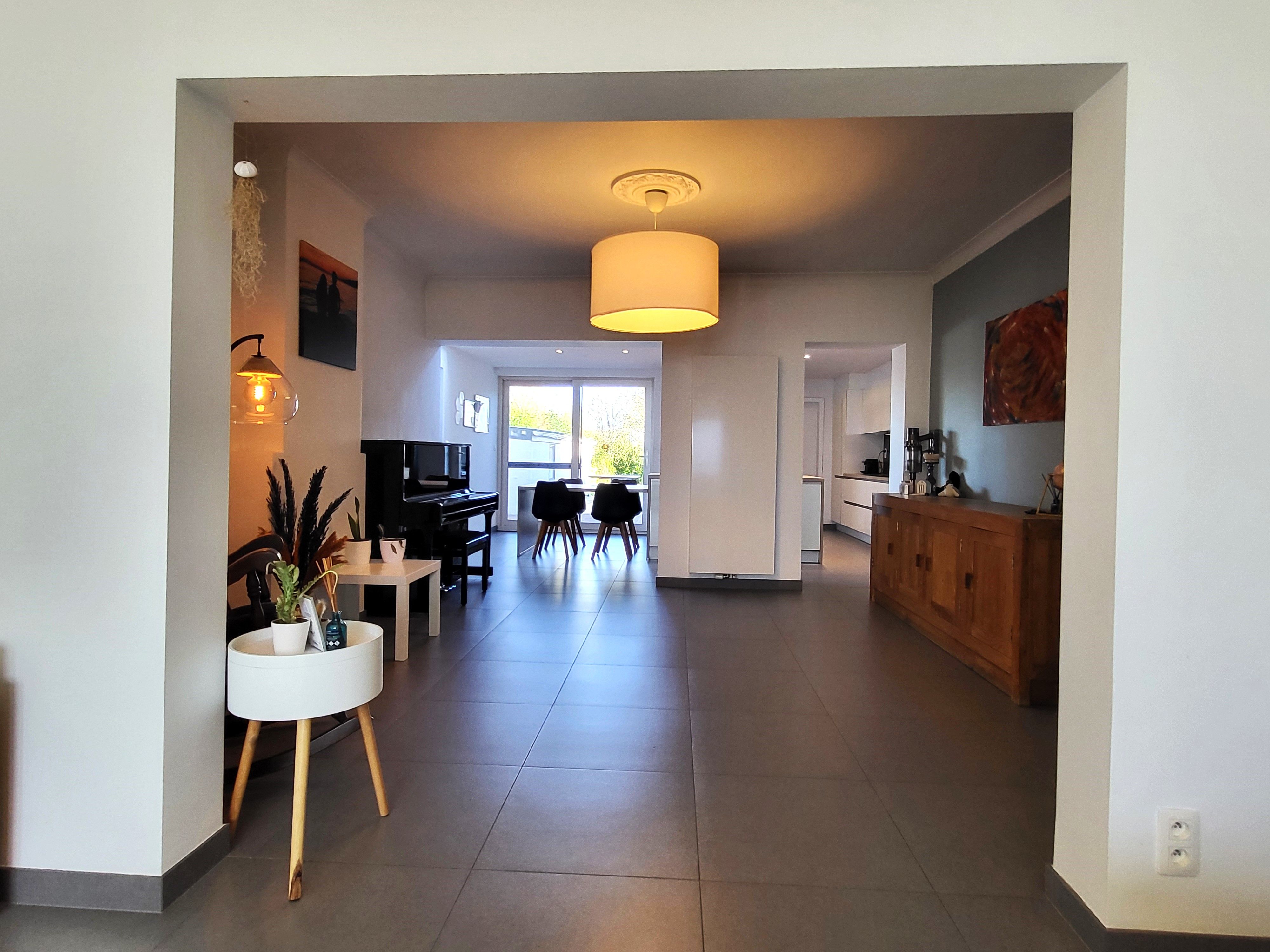 Deze landelijk gelegen woning met open uitzicht combineert ruimte, rust en wooncomfort op een perceel van 611 m².  foto 12