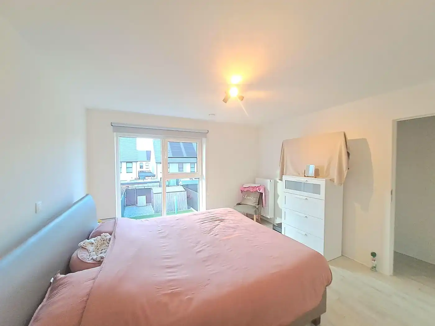 Instapklare en energiezuinige woning met 3 grote slaapkamers en tuin foto 13