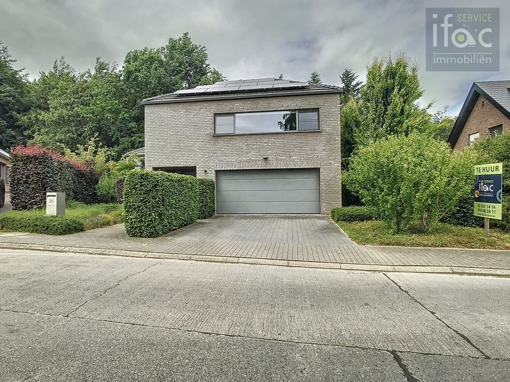 Villa te huur foto {{pictureIndex}}