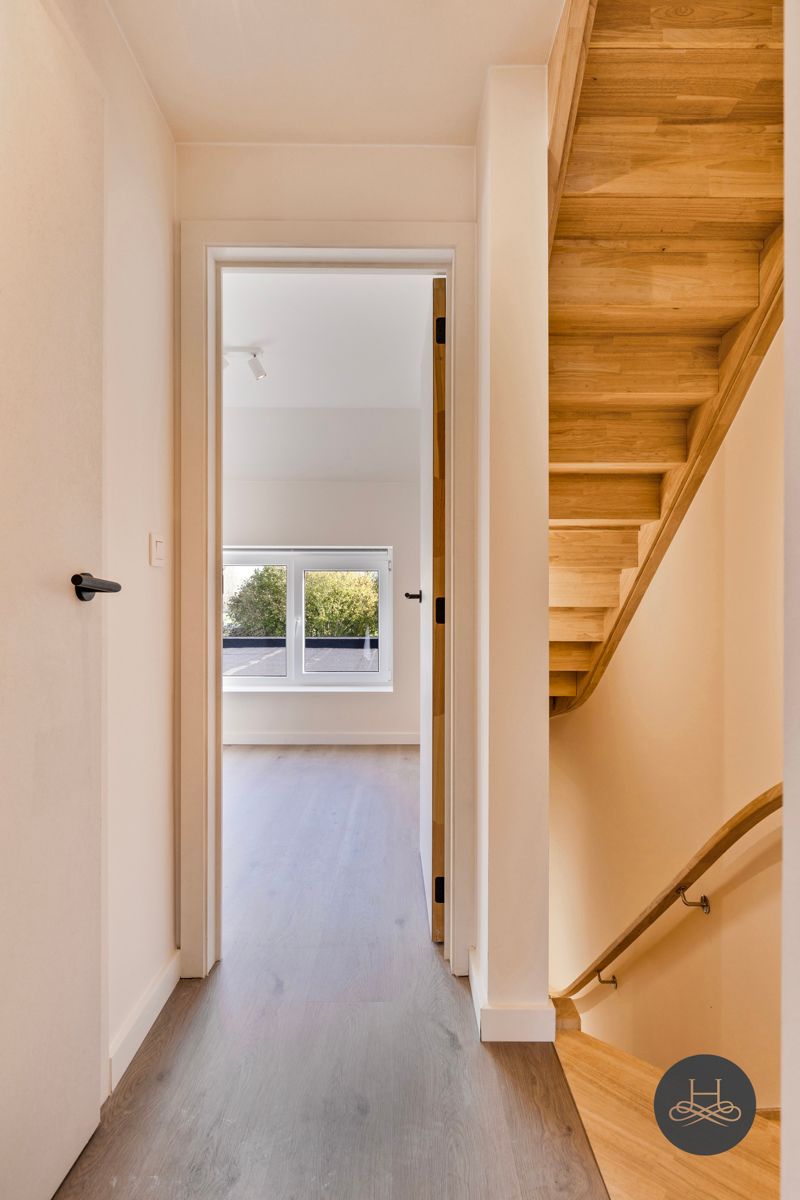Instapklare woning met 3 ruime slaapkamers en 2 badkamers foto 16