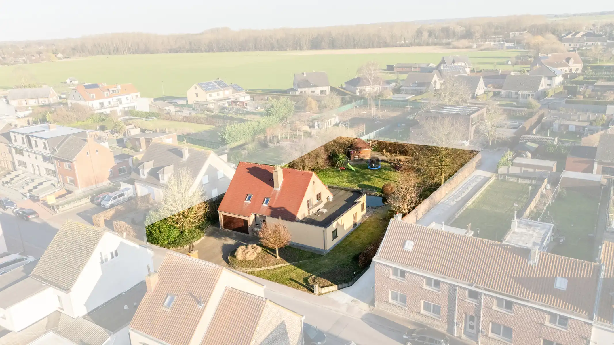 Villa met 5 slaapkamers, 3 badkamers en tuin foto 2