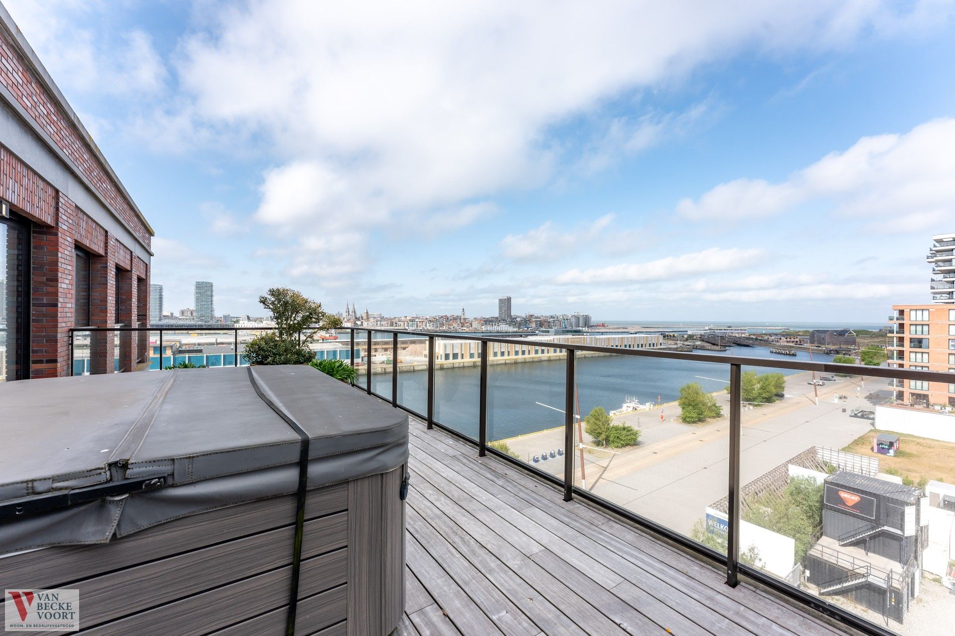 Weelderige penthouses Oosteroever foto 33
