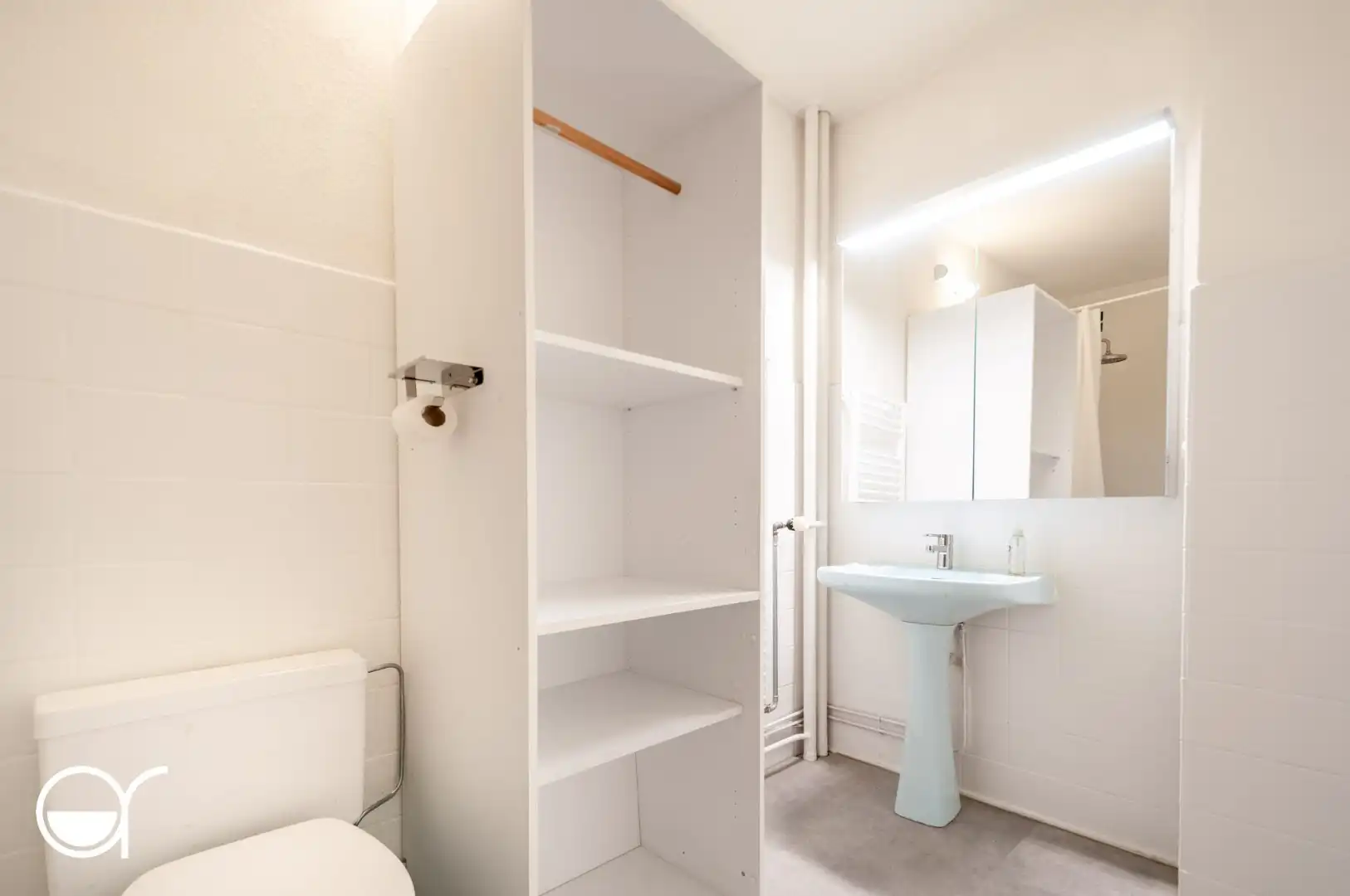 Charmant en lichtrijk 2-slaapkamerappartement aan het Zuidpark foto 22