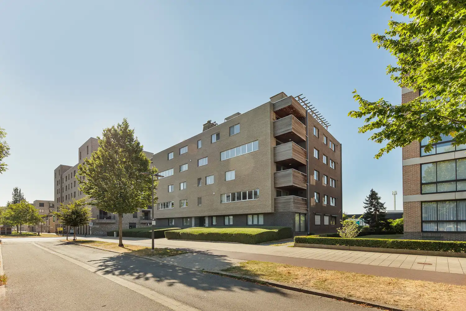 Ruim en lichtrijk 3-slaapkamerappartement (EPC B!) met 2 terrassen met optionele autostaanplaats te Wilrijk foto 24