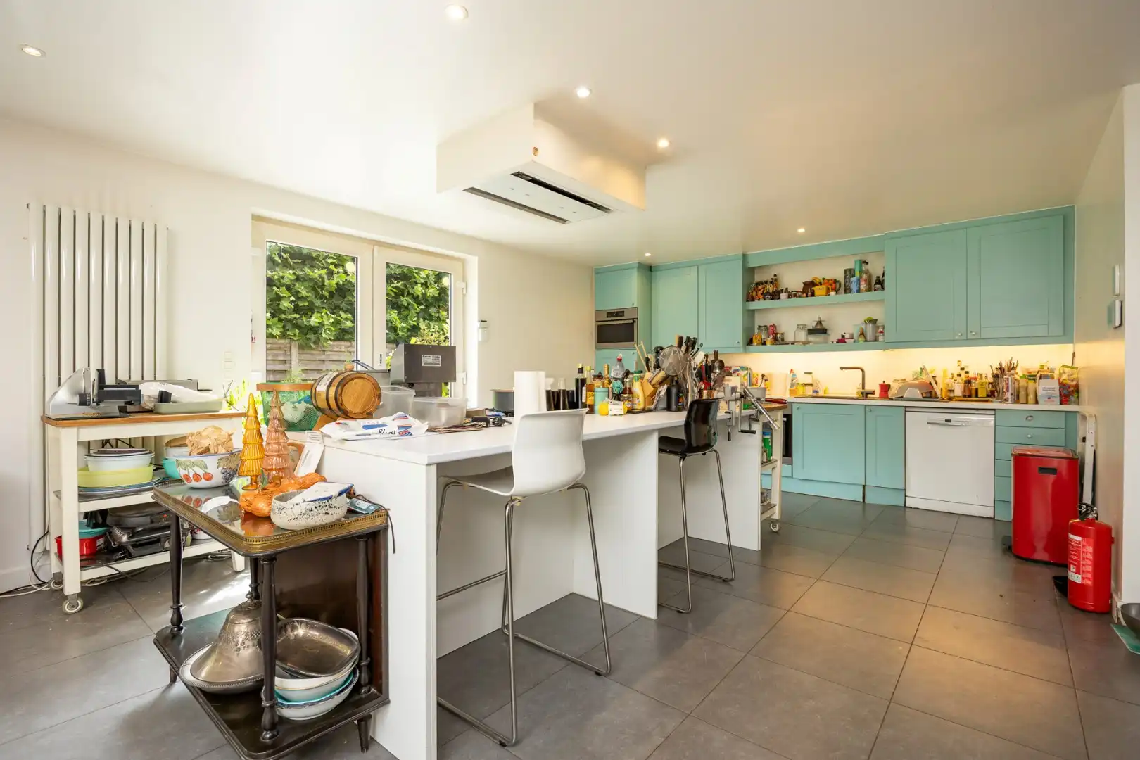 Zeer ruime woning (8 slpk + 8 badkamers) op een perceel van ca. 1.522 m² te Wijnegem/grens Schilde foto 14