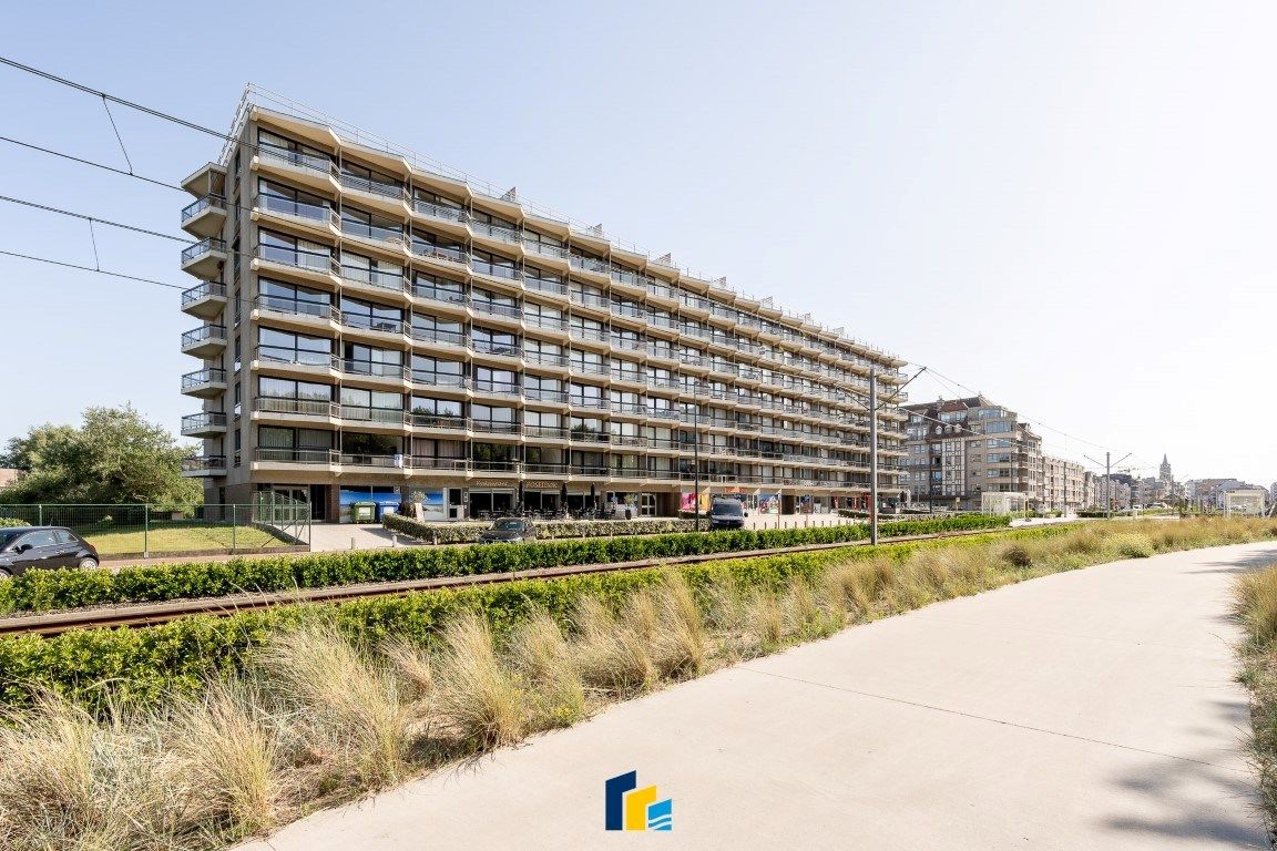 Knusse studio met balkon en zicht op de duinen! foto 20