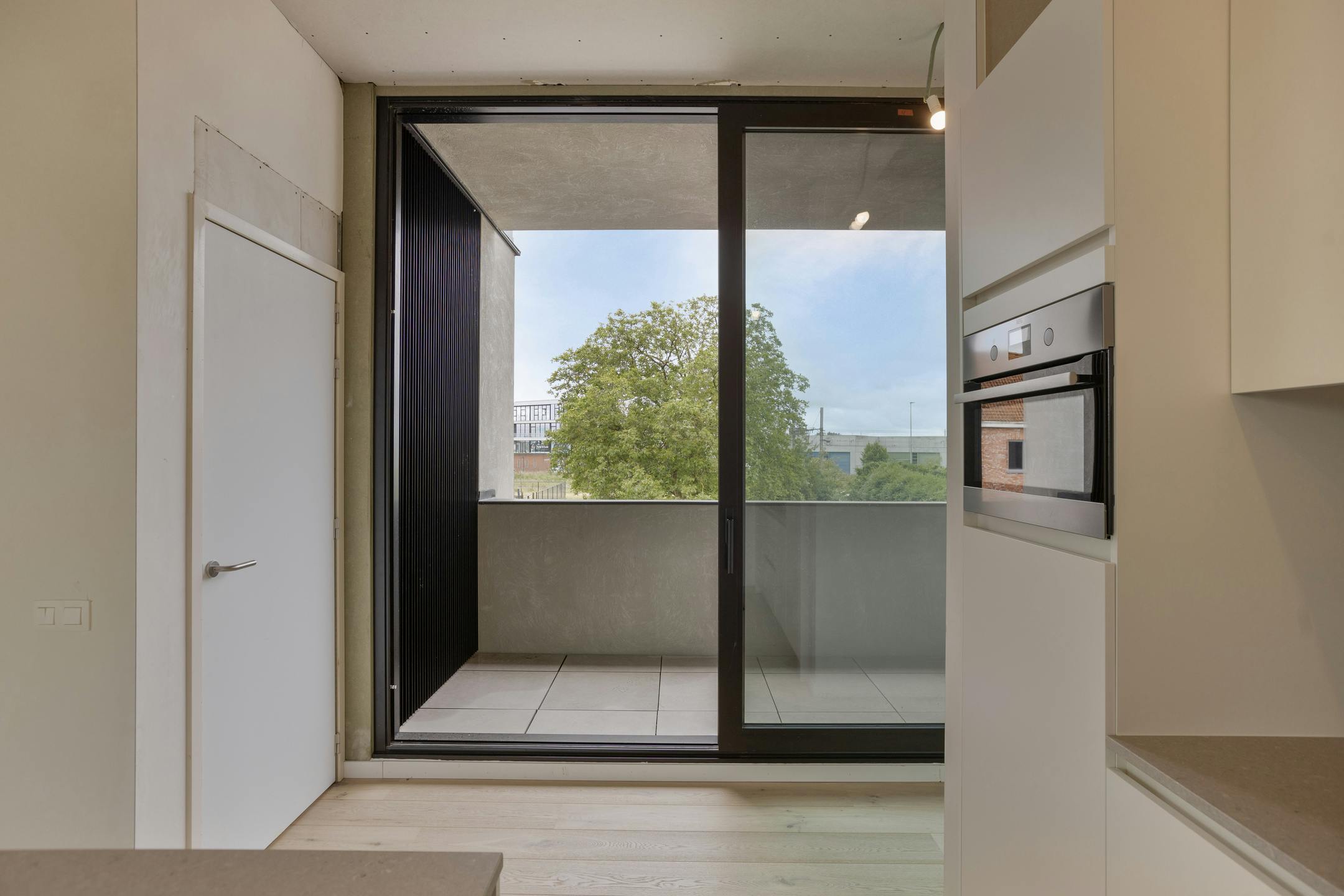 Nieuw instapklaar appartement te koop in Poperinge op centrale ligging foto 11