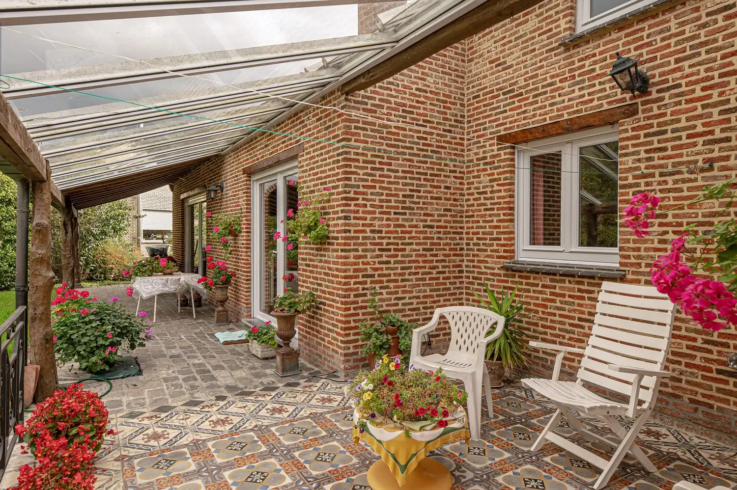 Ruime woning | 6 slpks | grote tuin foto 30