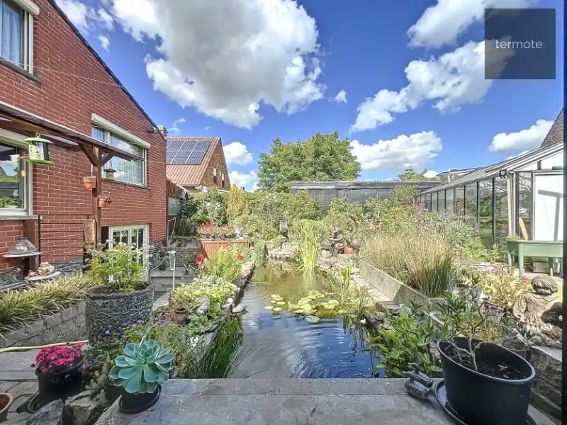 Alleenstaande woning foto 18