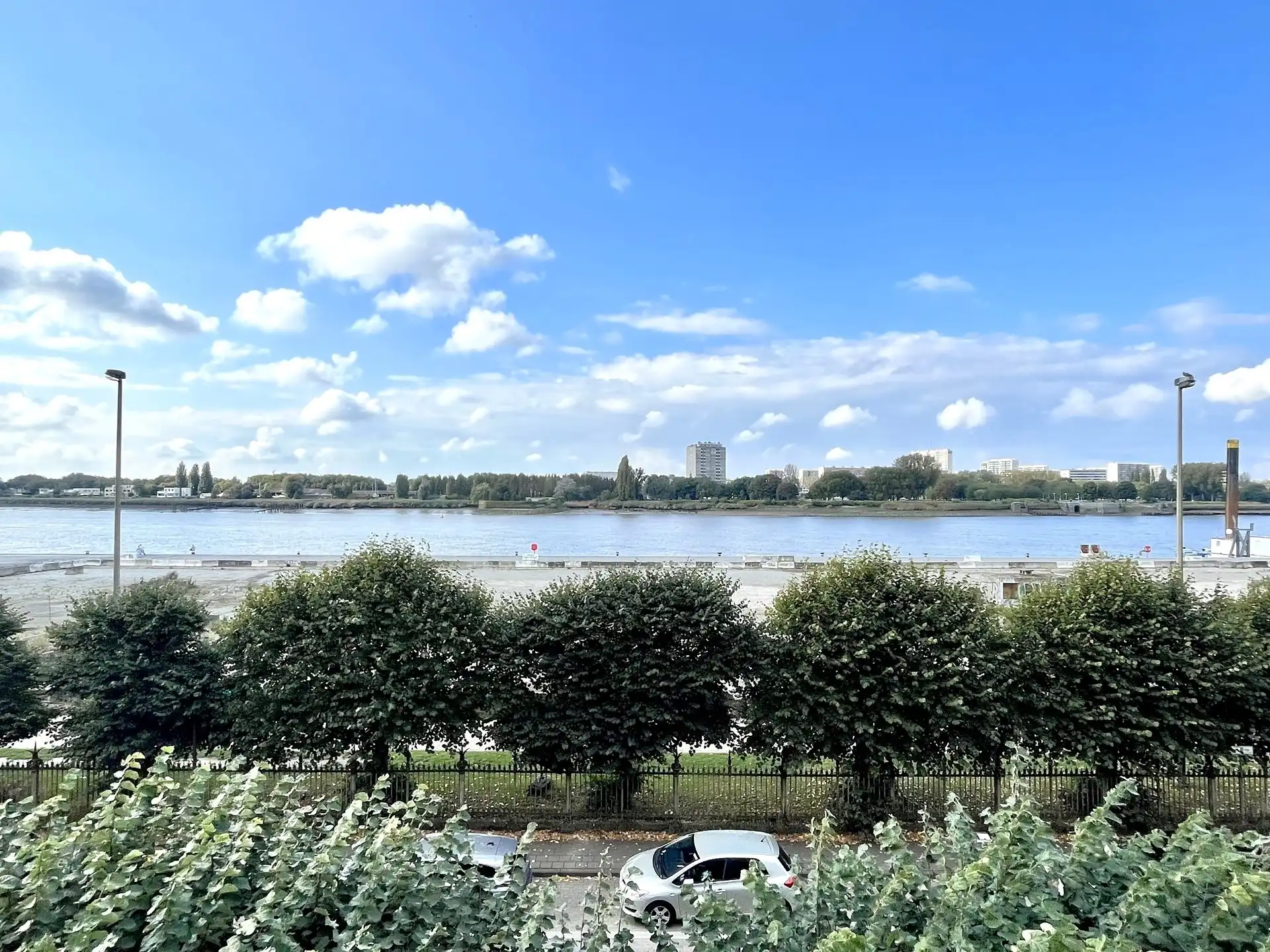 Lichtrijk 1-slp appt met Scheldezicht op toplocatie ! foto 6