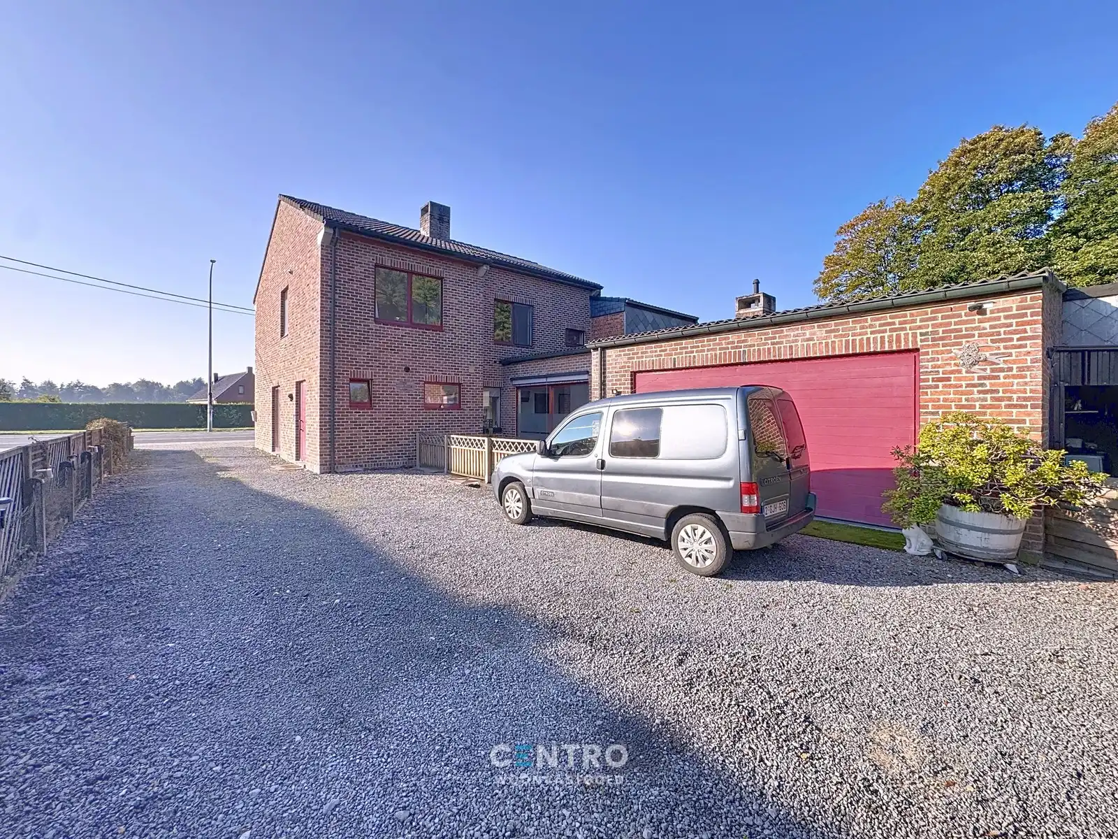 Instapklare woning met 2 slpks én garage te Maldegem! foto 13