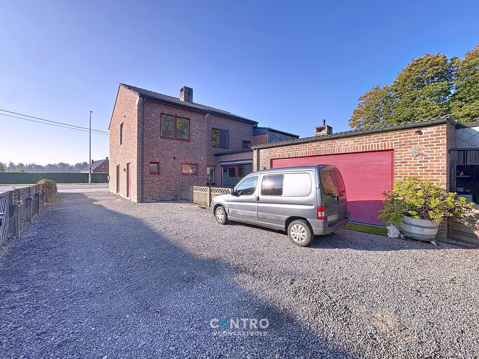 Instapklare woning met 2 slpks én garage te Maldegem! foto 13