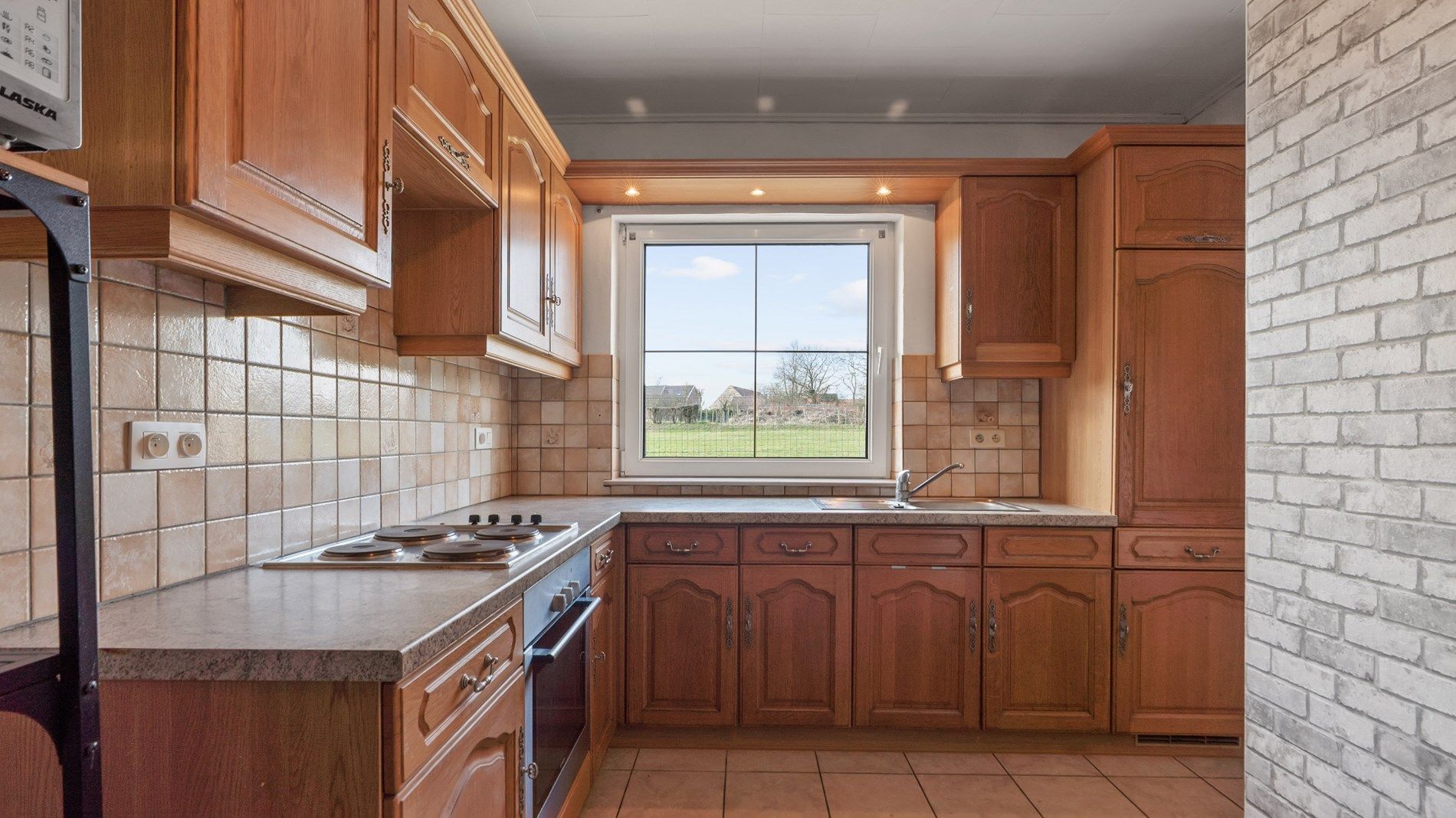 Woning in groene omgeving op minder dan 9 km van Maastricht! foto 9
