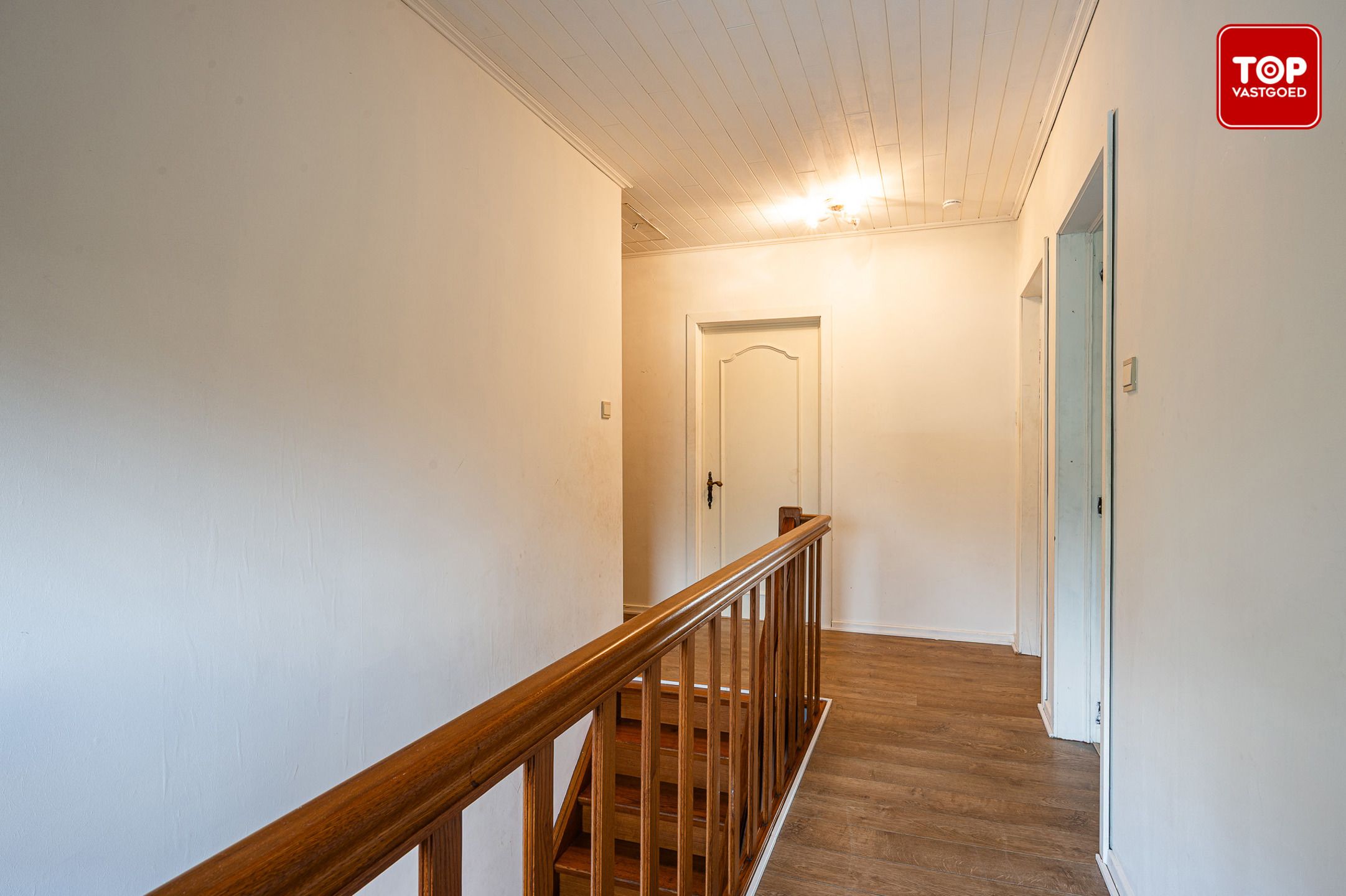 Statige alleenstaande woning met 4 slaapkamers op een perceel van 1591 m² foto 19