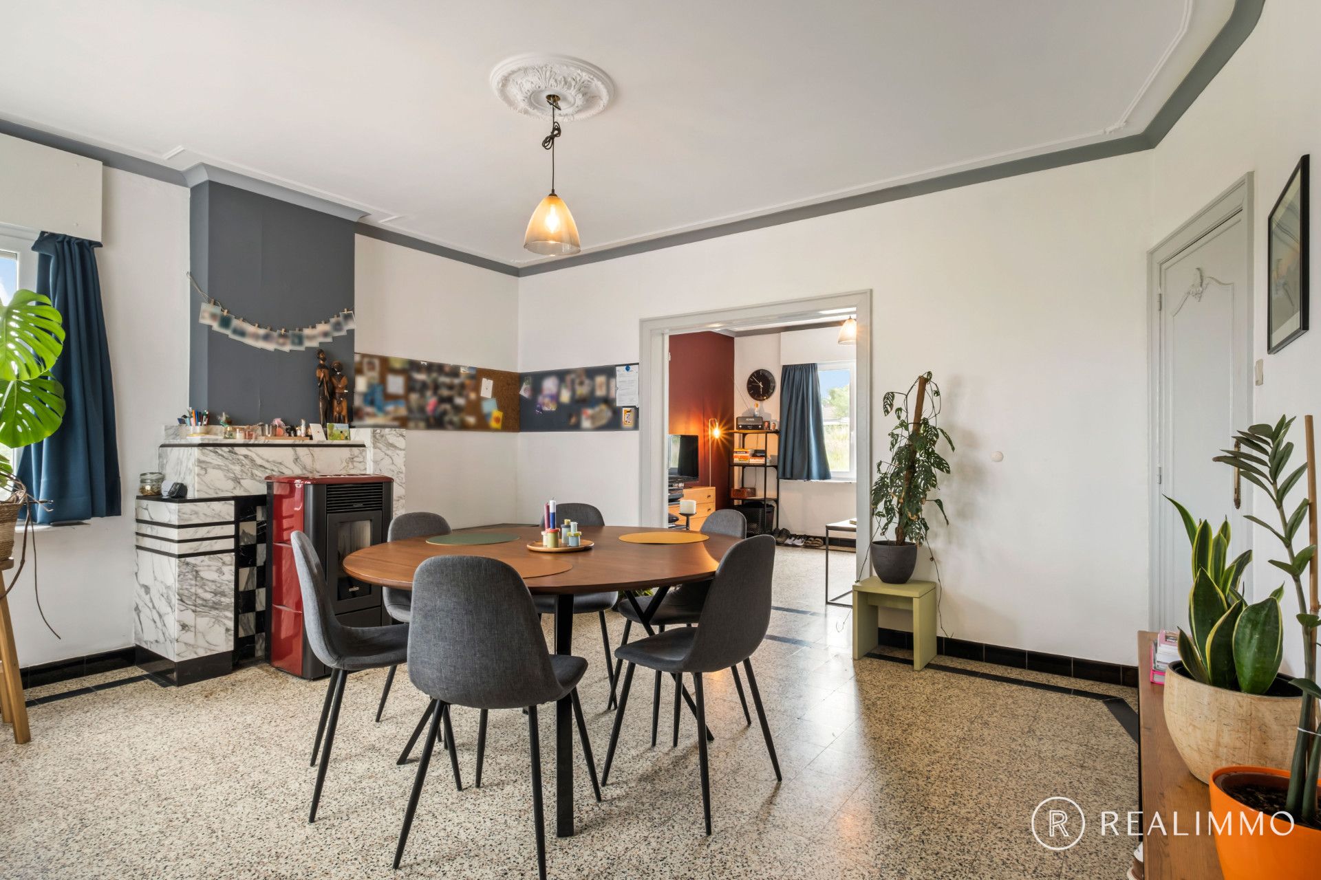 Charmante halfopen woning op toplocatie! foto 7