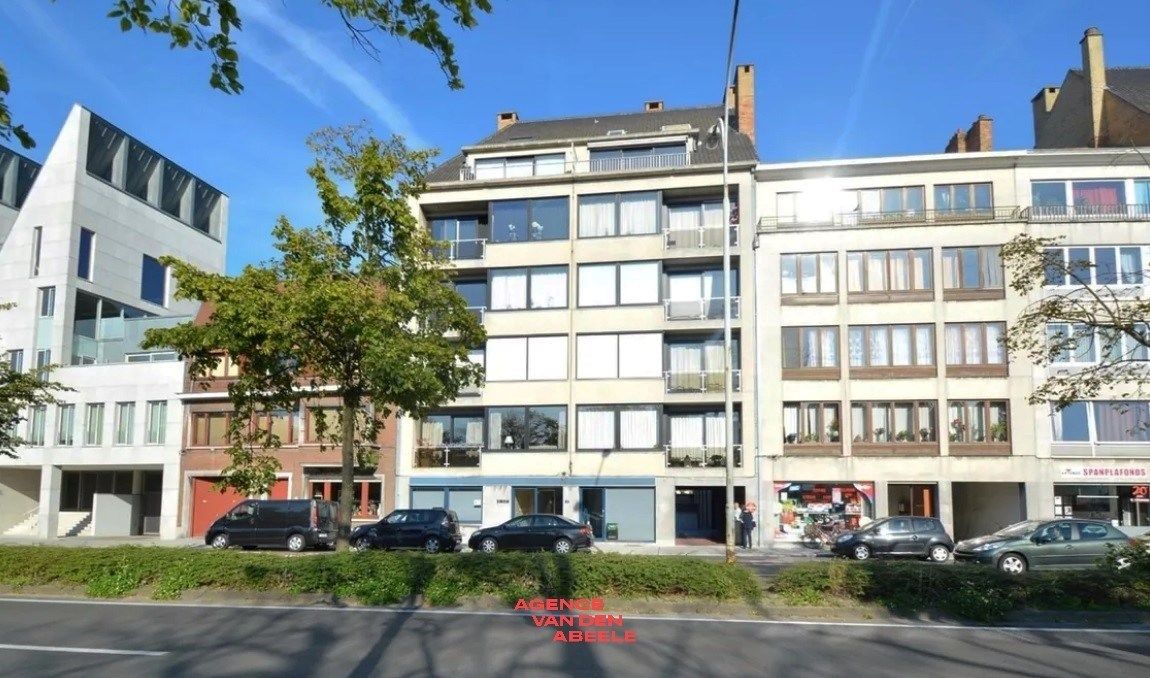 Duplexappartement met prachtig zicht! foto {{pictureIndex}}
