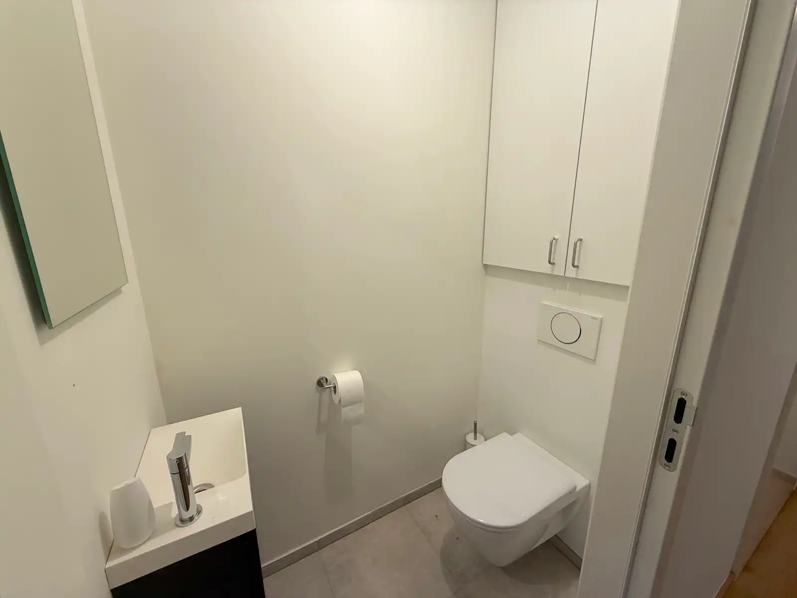 Recent appartement (1ste V.) met 2 slaapkamers en terras  foto 16