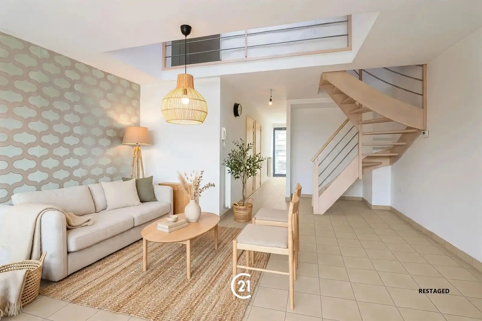 Modern en energiezuinig wonen op een strategische locatie foto {{pictureIndex}}