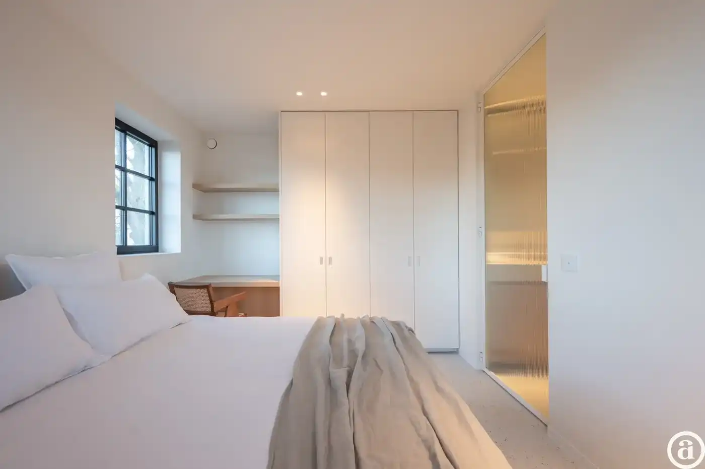 Instapklare nieuwbouwvilla met 5 slaapkamers en zuidgerichte tuin.  foto 27