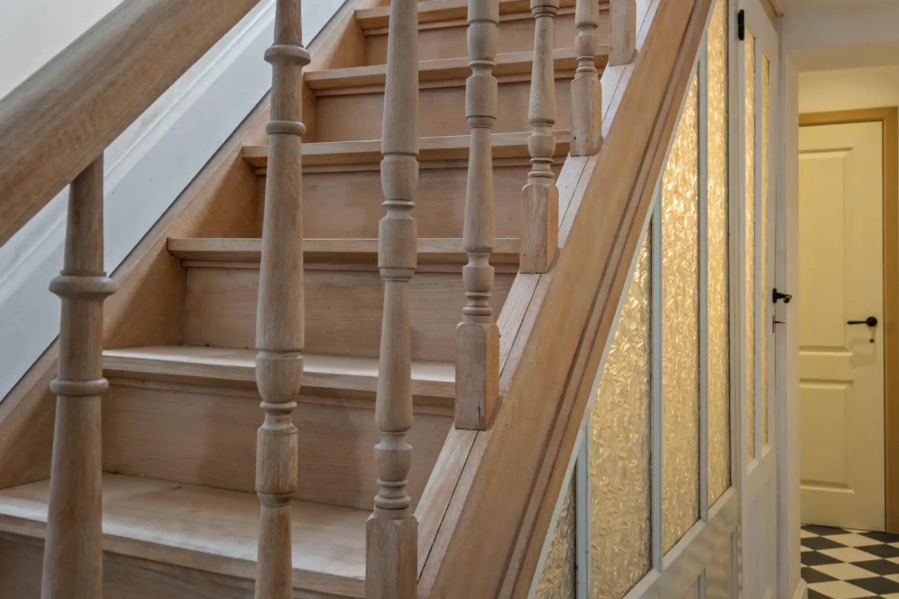 Charmante, volledig gerenoveerde woning foto 12