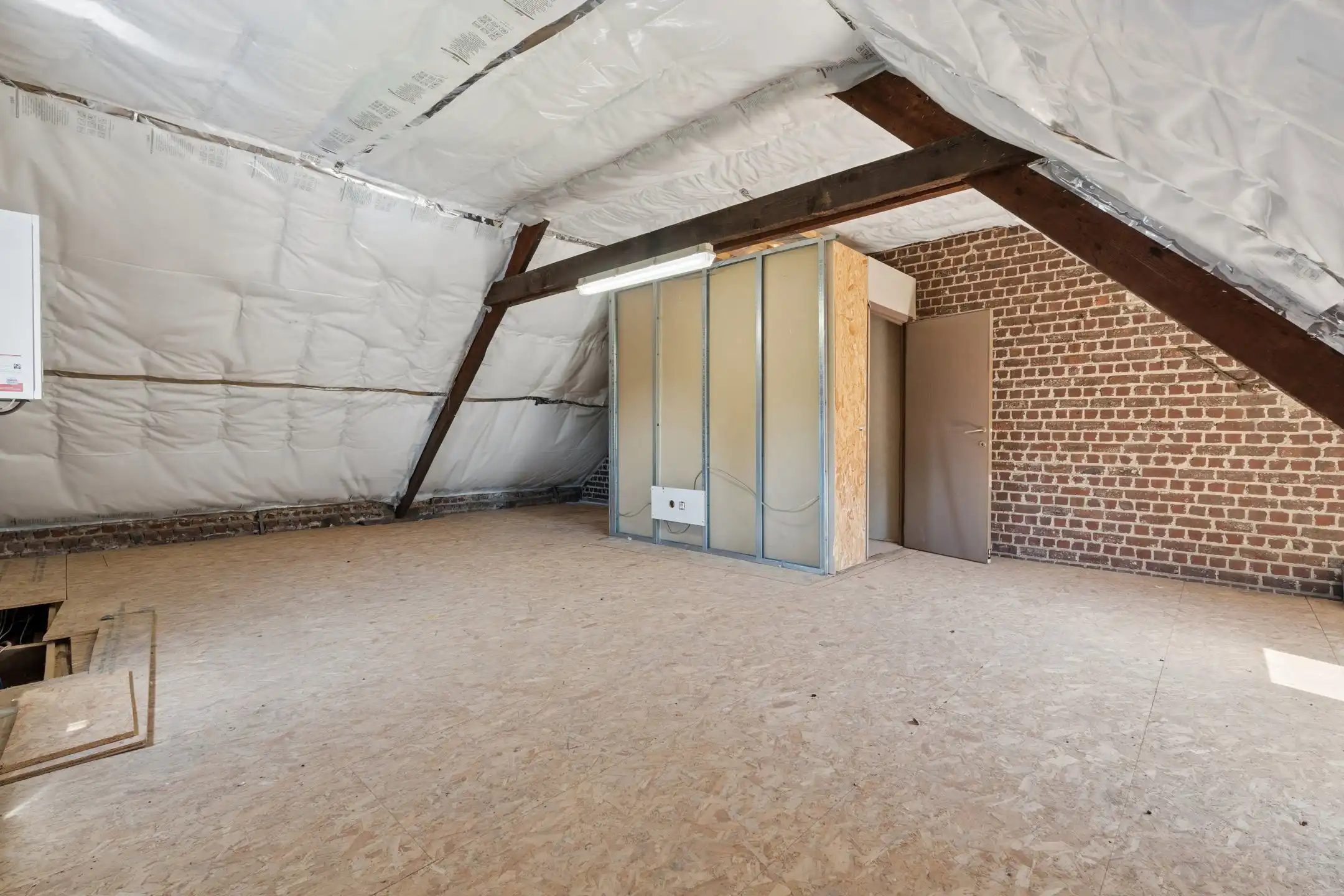 Multifunctioneel pand op strategische locatie foto 23