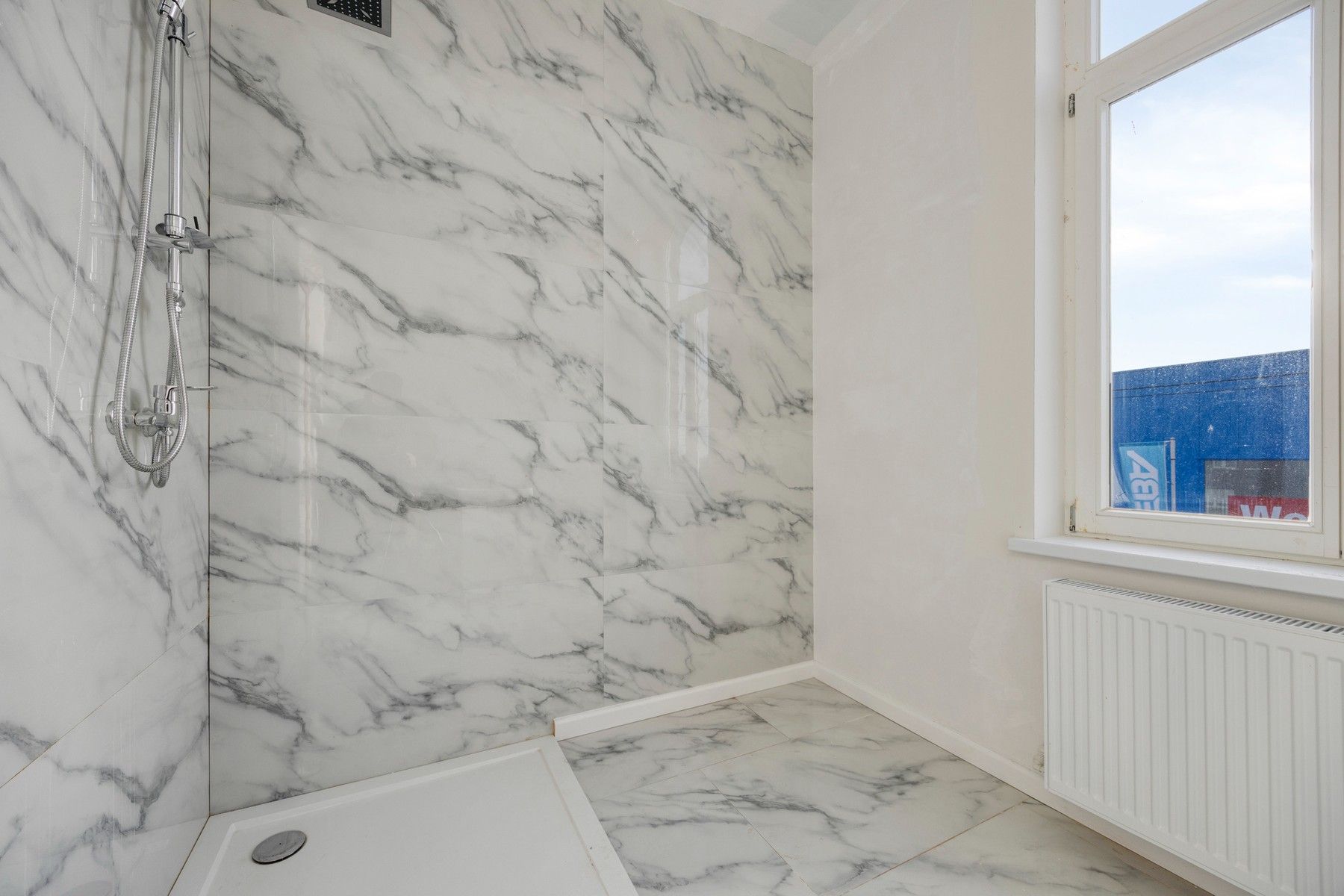 Gerenoveerde eengezinswoning in historische site foto 6