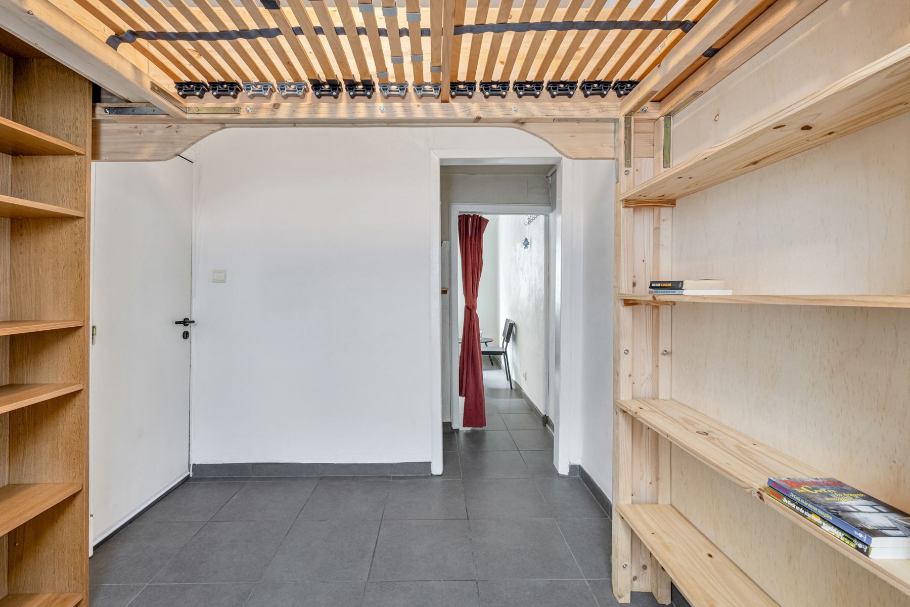 Ideale starterswoning of woning voor uw studerende kinderen foto 6