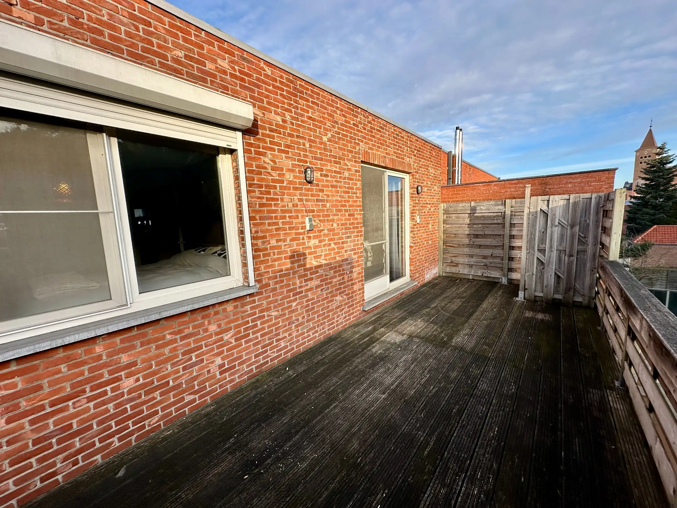 Tweeslaapkamerappartement nabij Genk centrum met groot terras en garagebox foto 25