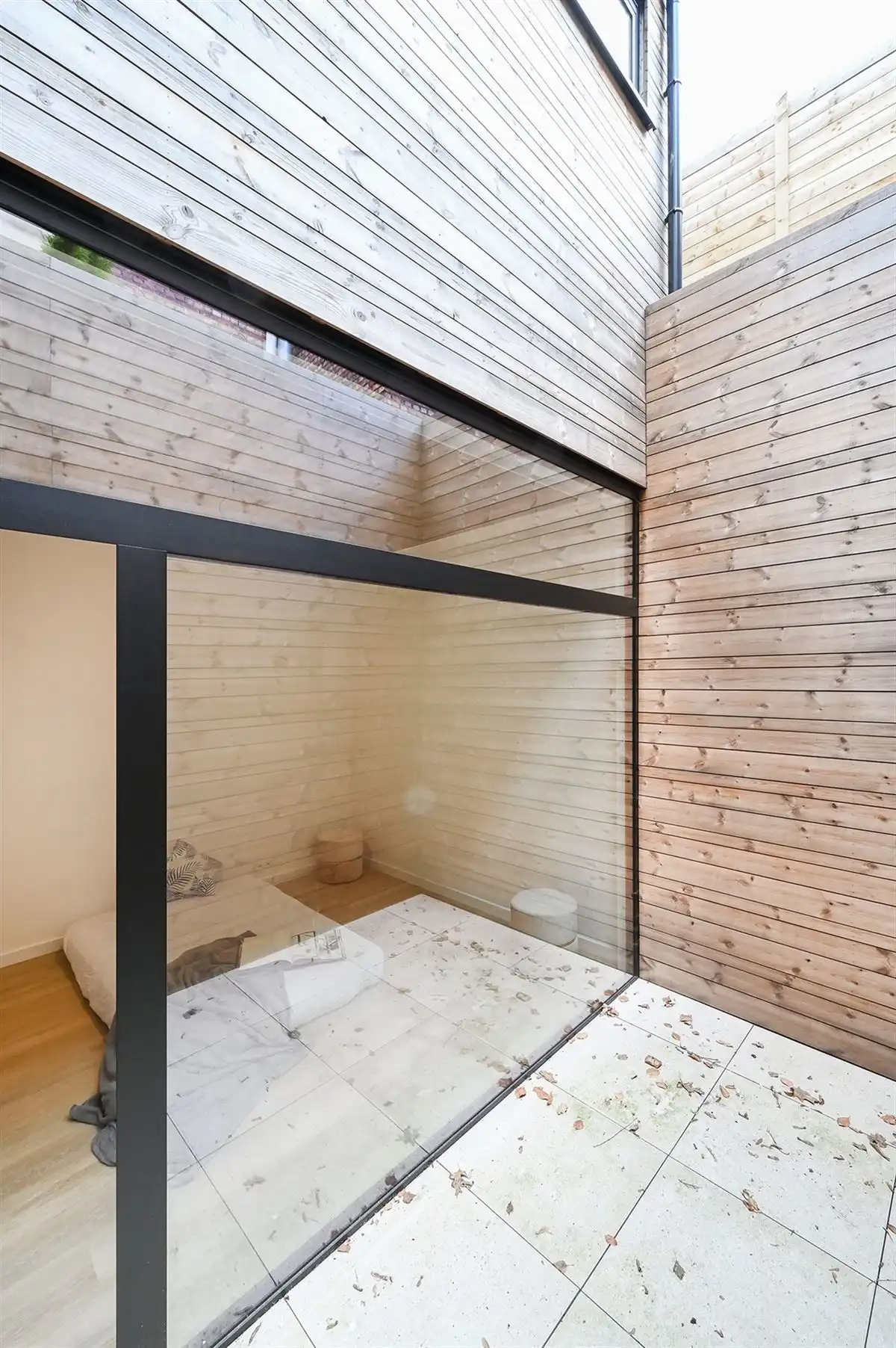 Top gerenoveerd gelijkvloersappartement foto 16