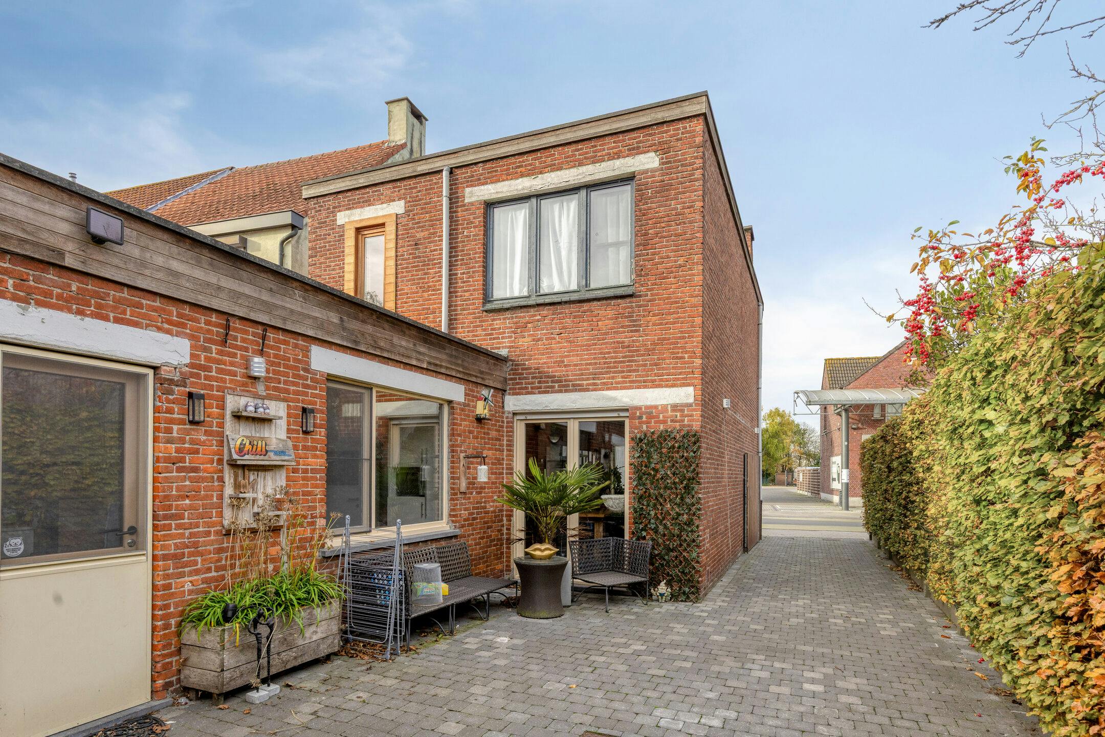 Instapklare gezinswoning met 5 slpks te koop in Essen-Horendonk foto 23