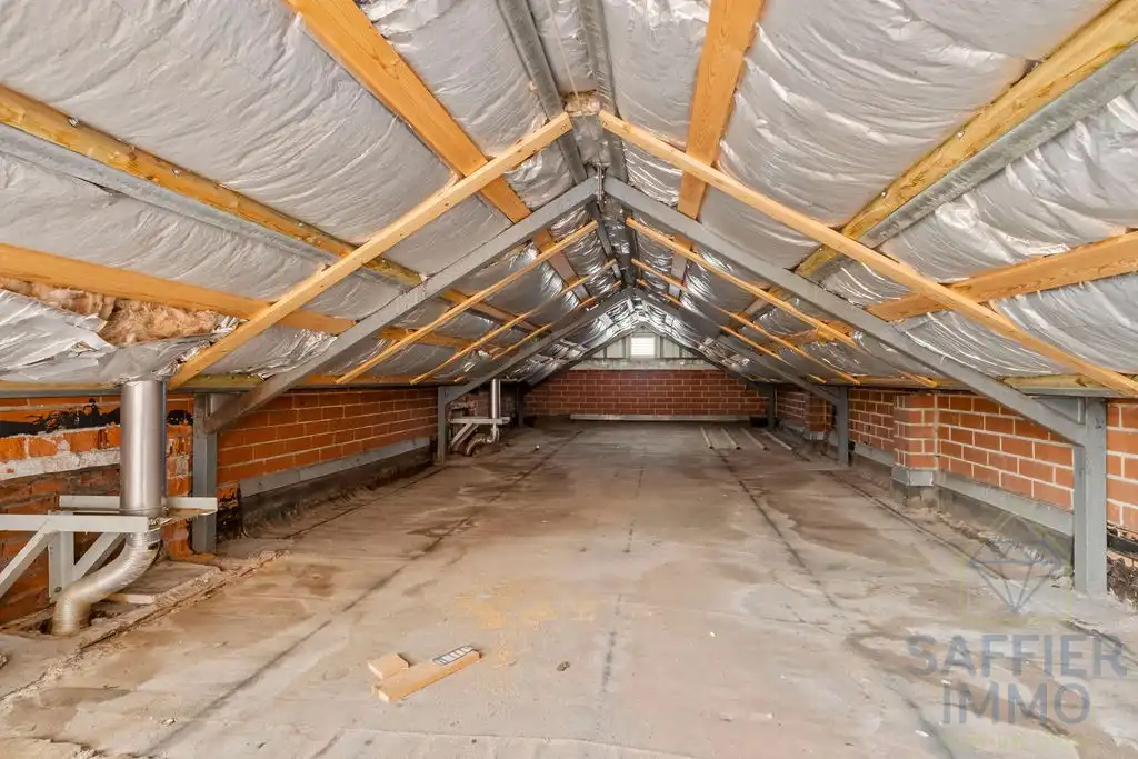 Unieke bel-etage woning in rustige buurt nabij het centrum van Izegem foto 22