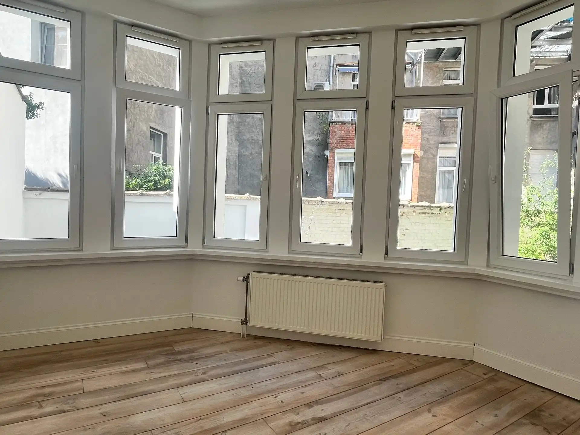 Gelijkvloers appartement met ruime stadstuin! foto 4