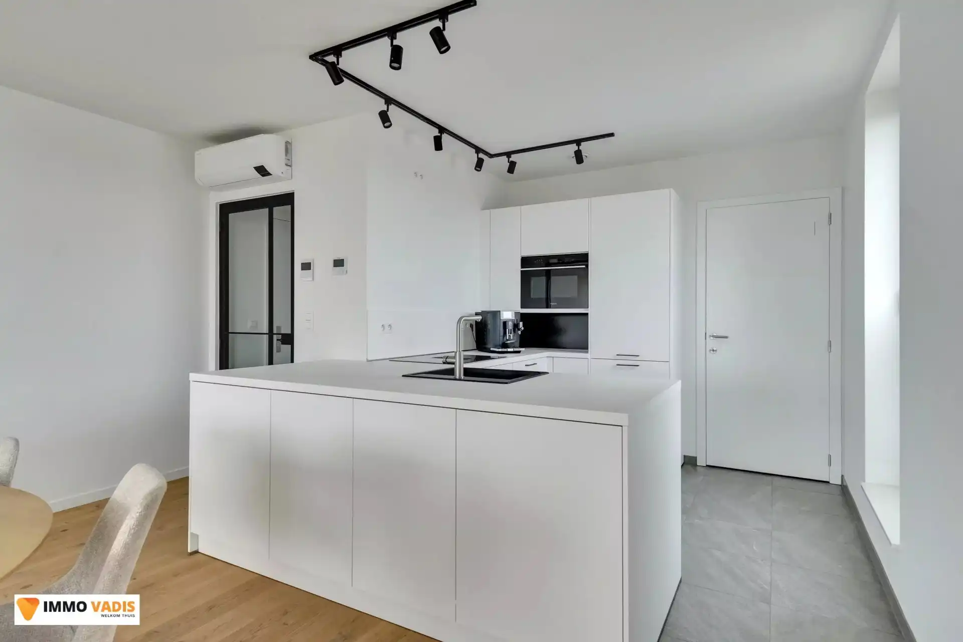 BEN appartement met 2 slaapkamers foto 5