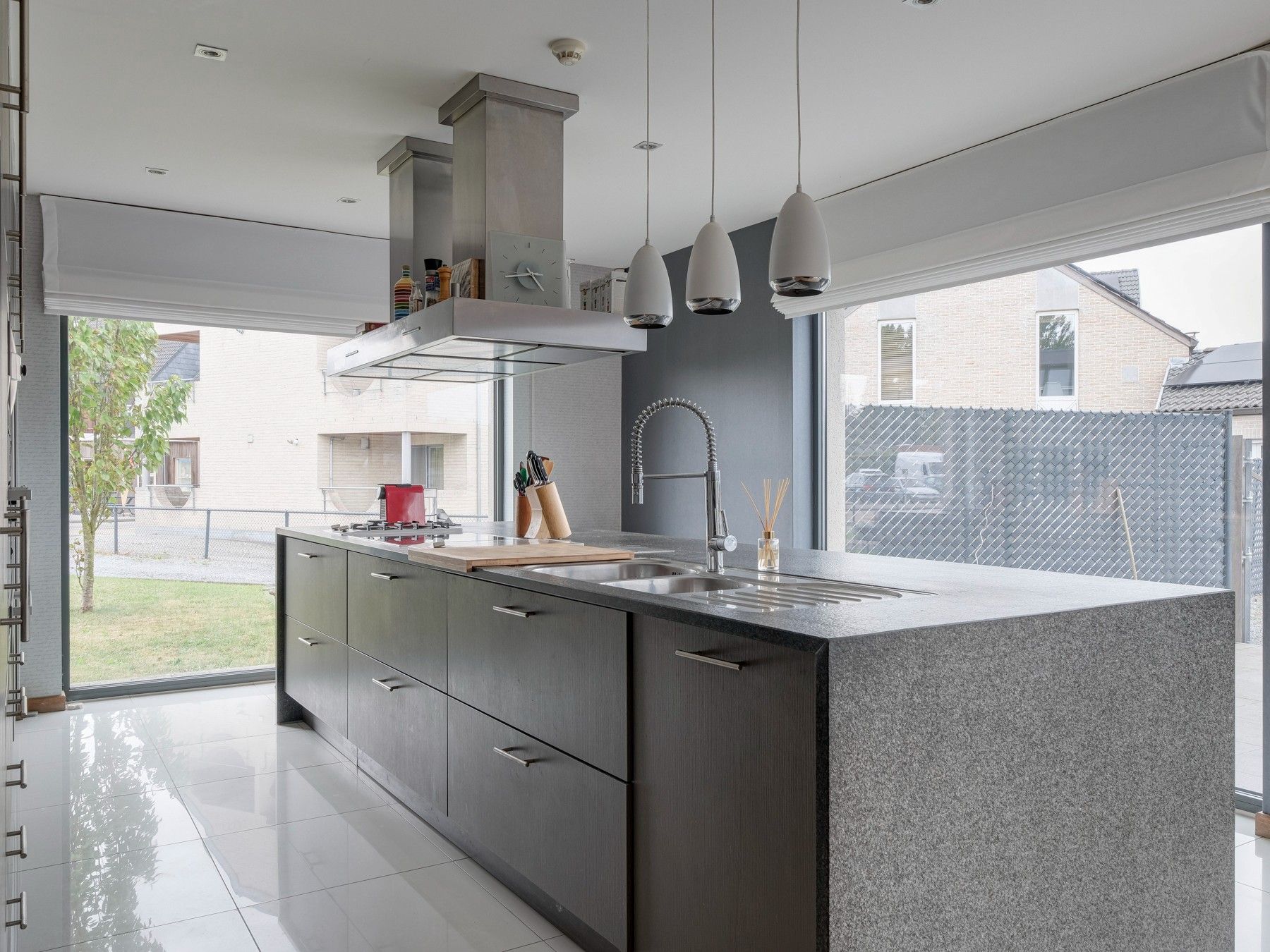 Riant gelijkvloers appartement met tuin op een boogscheut van Hasselt! foto 14