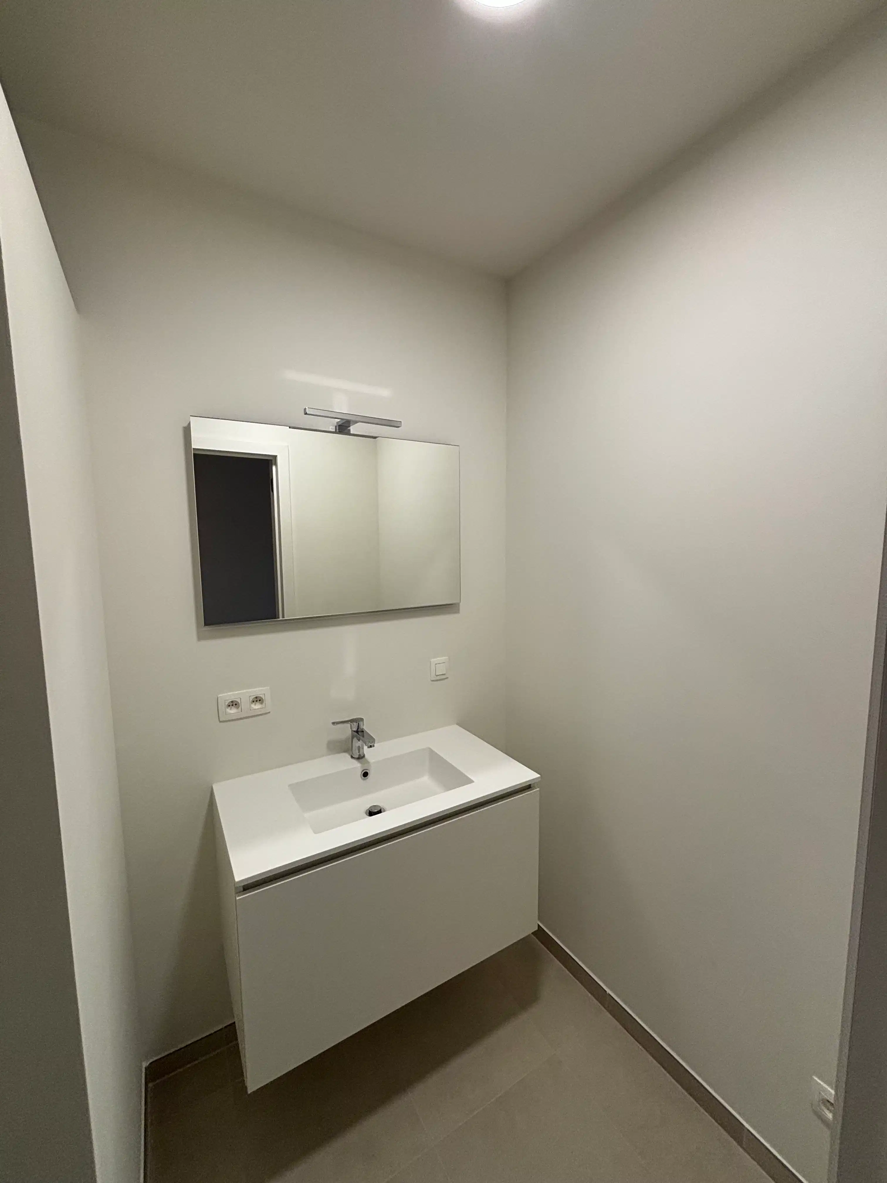 Te Huur – Modern Nieuwbouwappartement met ruim terras op de Oude Kodak-site in Koningslo! foto 3