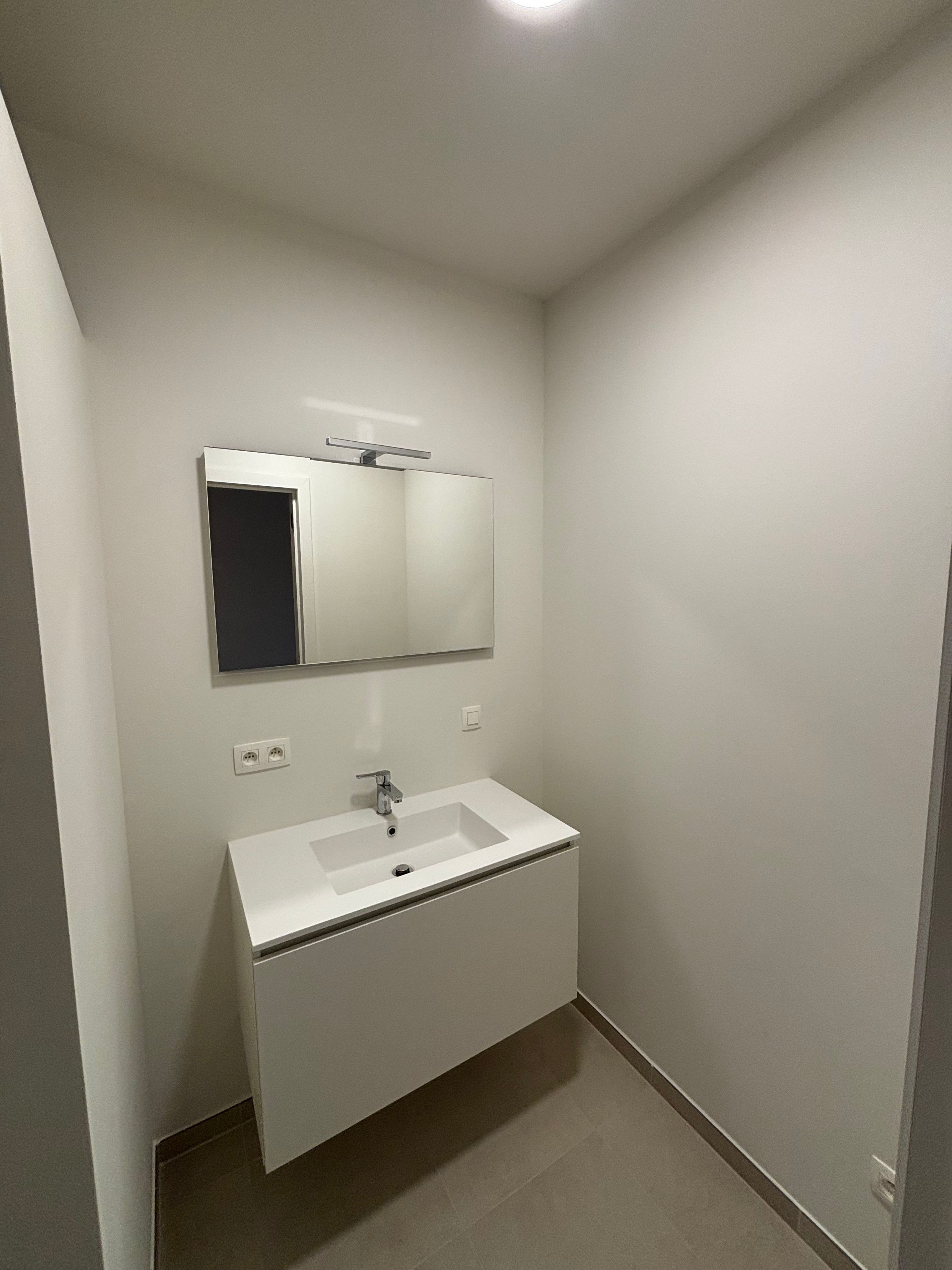 Te Huur – Modern Nieuwbouwappartement met ruim terras op de Oude Kodak-site in Koningslo! foto 3