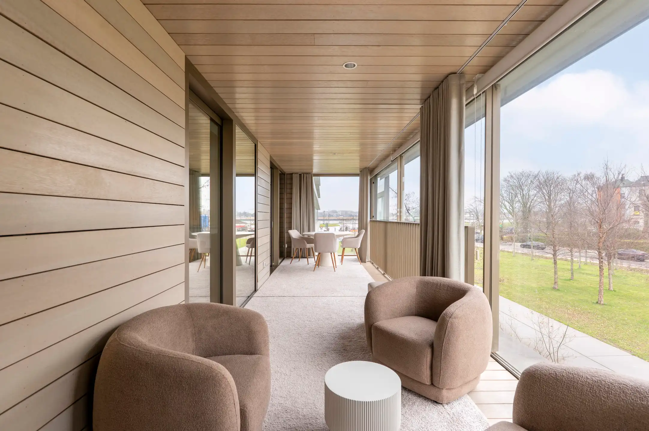 ANTWERPEN ZUID - Gemeubelde studio met terras  foto 5