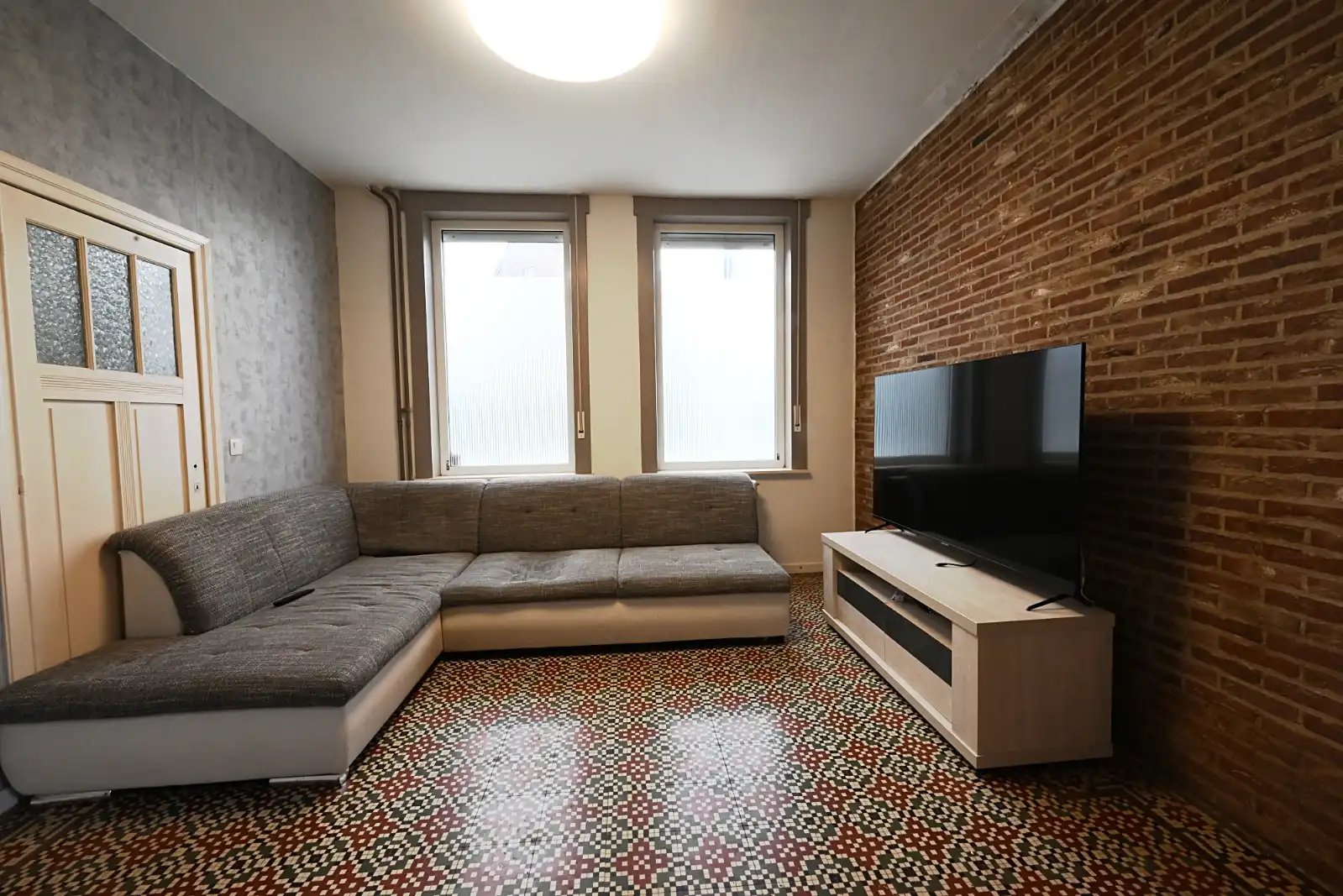 Woning met 3 slaapkamers en 3 garages foto 3